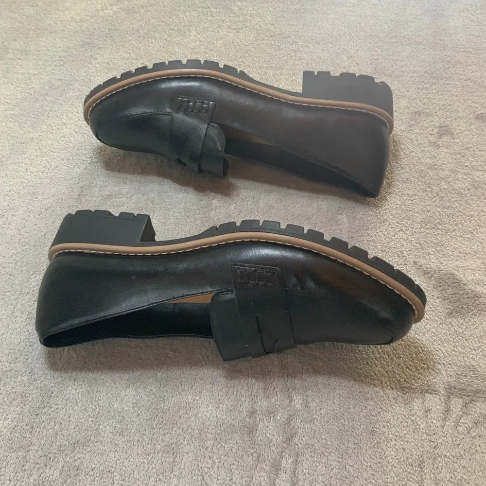 DV Dolce Vita Carley Black Lug Sole Penny Loafers Womens Size 8 Chunky Heel